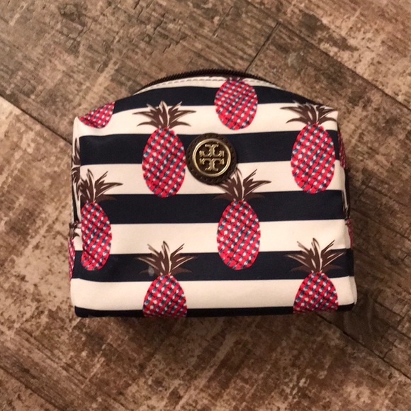 Tory Burch Handbags - Never used-Tory Burch Makeup Bag